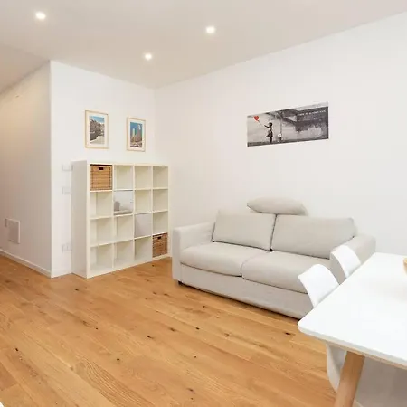 Centro I Cadorna 14 Appartement Triëst