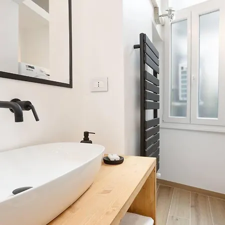 Appartement Centro I Cadorna 14 *